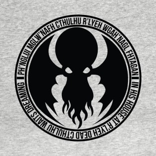 Cthulhu Waits Dreaming T-Shirt